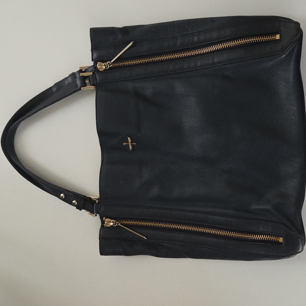 Leather bag from Pour La Victoire
